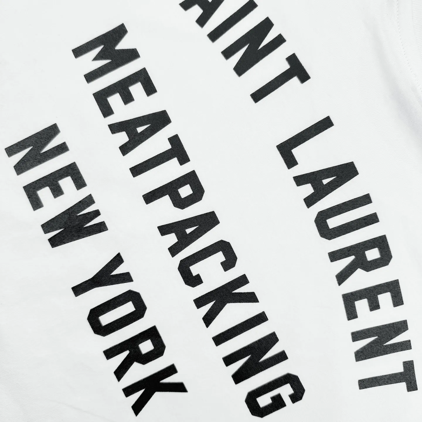 Saint Laurent Series （White） White Classic ， ， 。 Size:S-M-L-XL